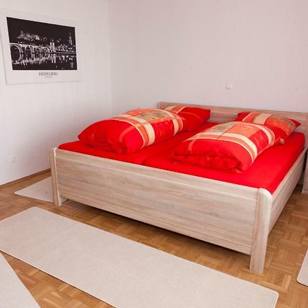 Ferienwohnung Kurrer Plankstadt Екстериор снимка